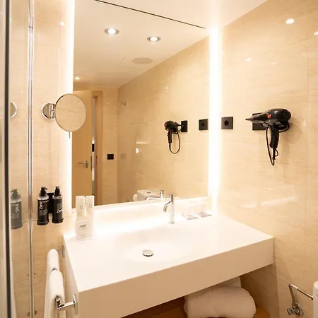 Hotel Zenit 4*
