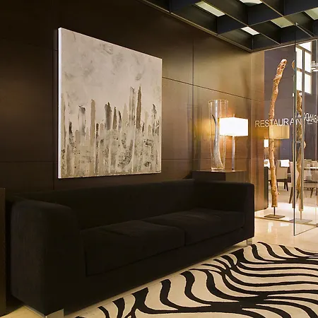 泽尼特毕尔巴鄂酒店 酒店