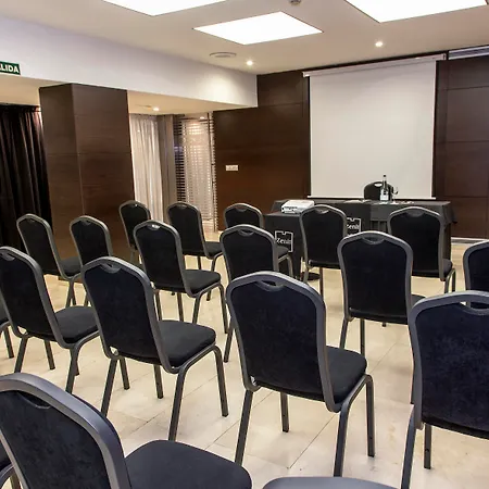 泽尼特毕尔巴鄂酒店 4*