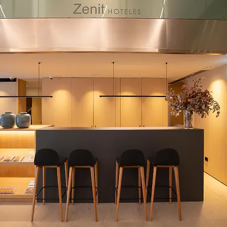 泽尼特毕尔巴鄂酒店