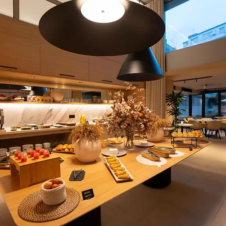 泽尼特毕尔巴鄂酒店 酒店 4*