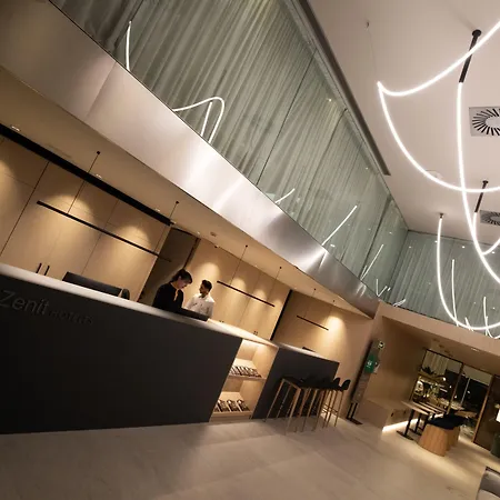 酒店 泽尼特毕尔巴鄂酒店 4*